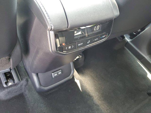 new 2025 Toyota Highlander car, priced at $48,006
