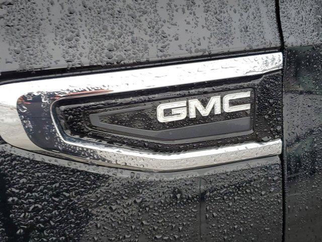 used 2023 GMC Yukon XL car, priced at $53,098