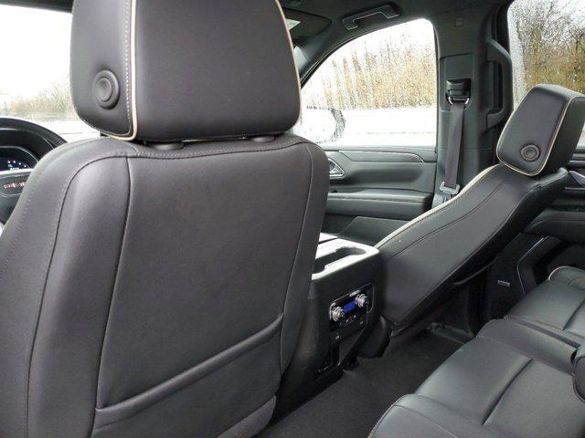 used 2023 GMC Yukon XL car, priced at $53,098