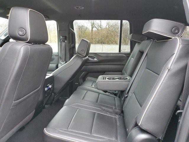 used 2023 GMC Yukon XL car, priced at $53,098