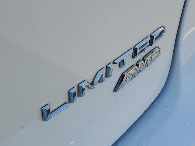 used 2021 Chrysler Pacifica car, priced at $28,371