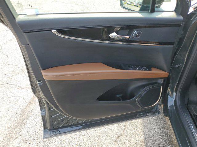 used 2022 Lincoln Nautilus car, priced at $33,891