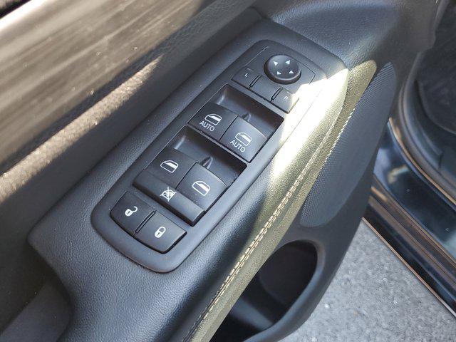 used 2020 Jeep Grand Cherokee car, priced at $19,456