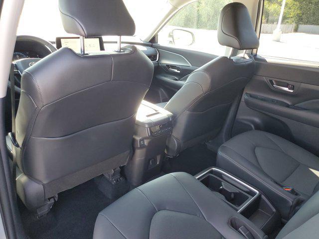 used 2025 Toyota Grand Highlander car, priced at $47,996