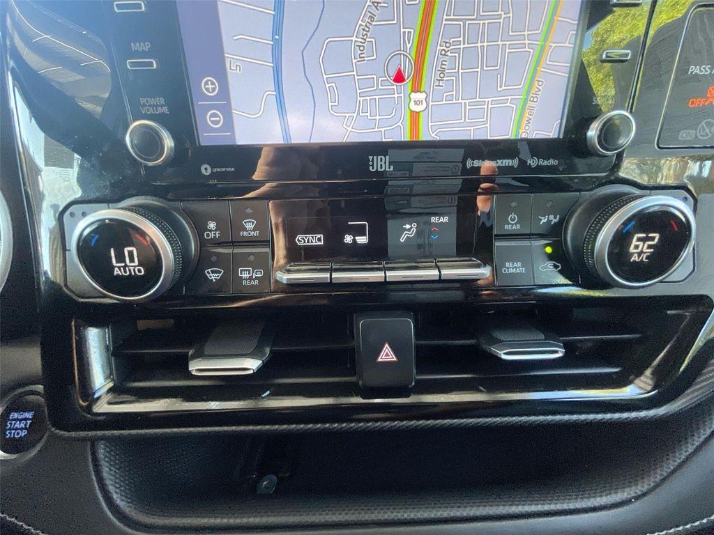 used 2021 Toyota Highlander car, priced at $32,991