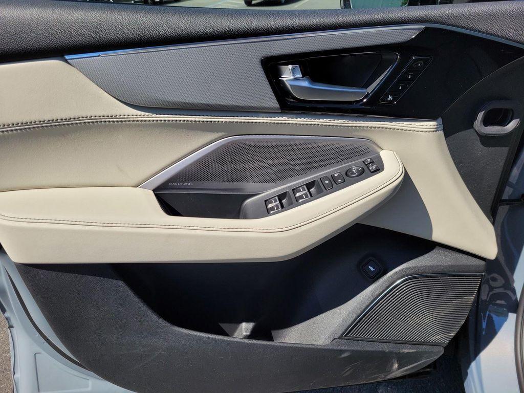 new 2026 Acura MDX car, priced at $70,850