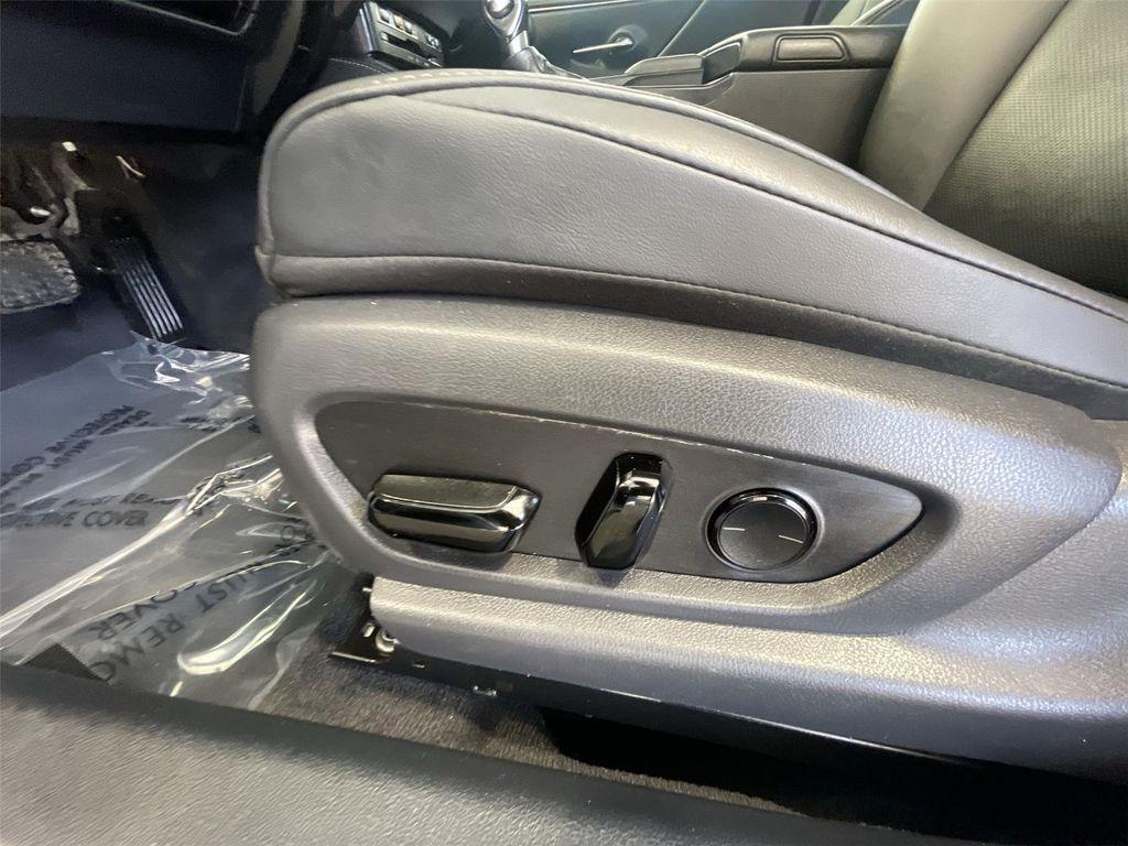 used 2022 Lexus ES 300h car, priced at $27,991