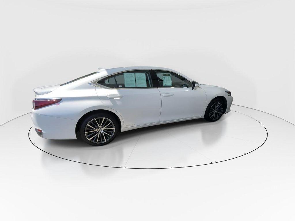 used 2022 Lexus ES 300h car, priced at $27,991