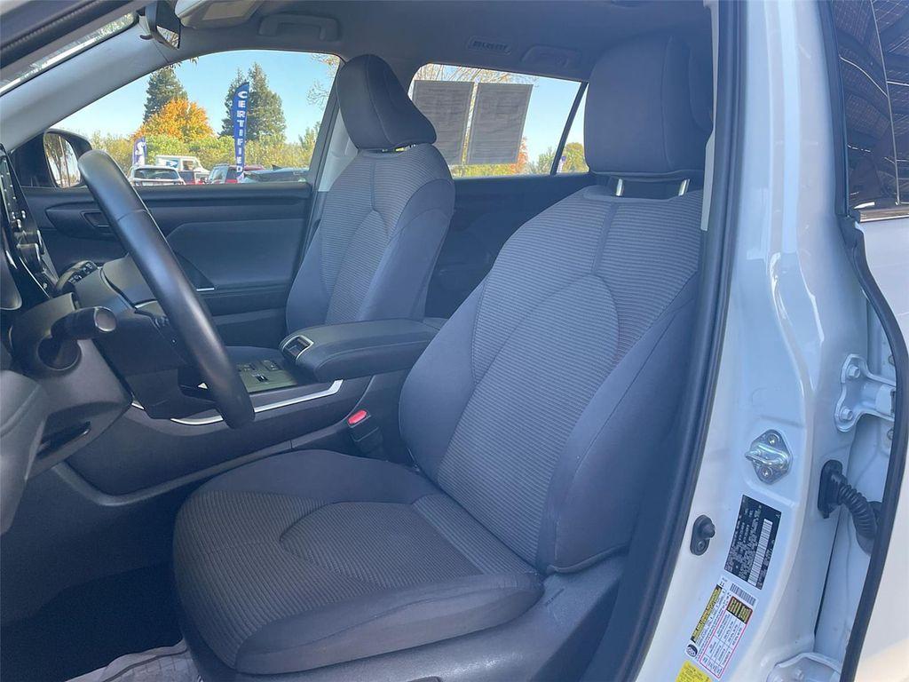 used 2021 Toyota Highlander car, priced at $25,991