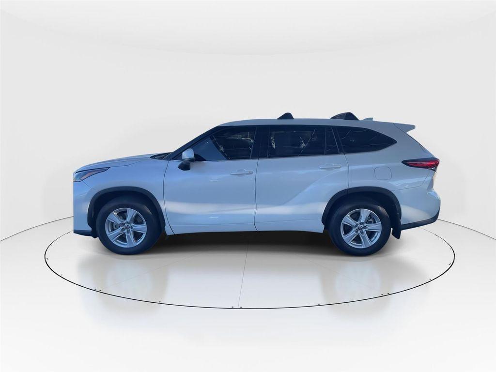 used 2021 Toyota Highlander car, priced at $25,991