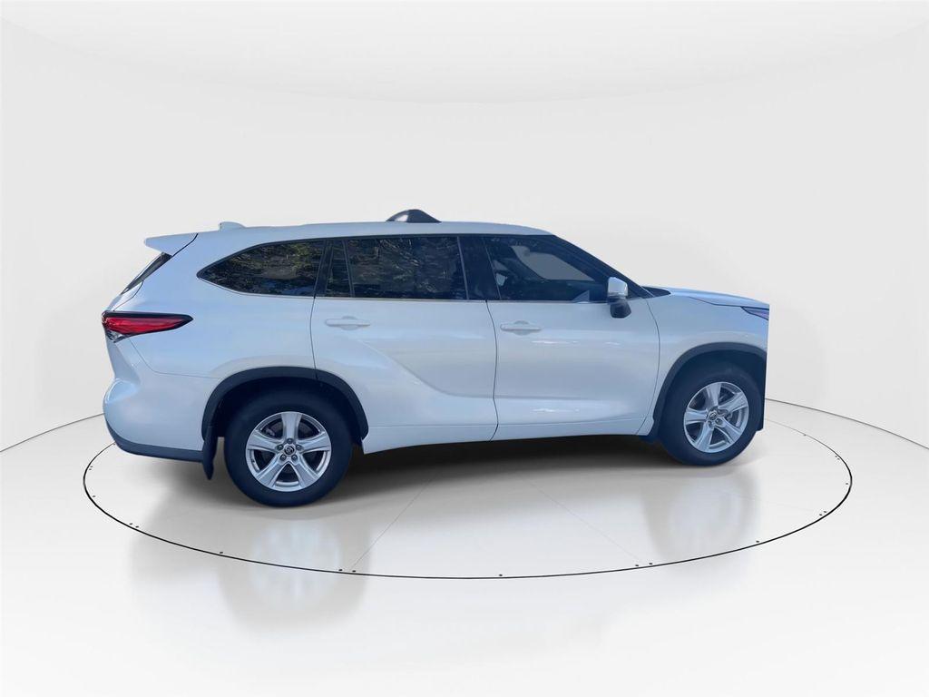 used 2021 Toyota Highlander car, priced at $25,991