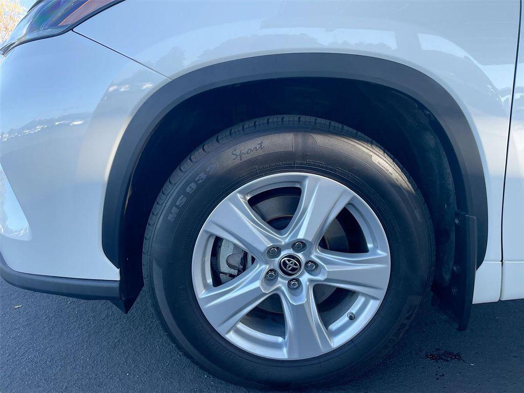 used 2021 Toyota Highlander car, priced at $25,991