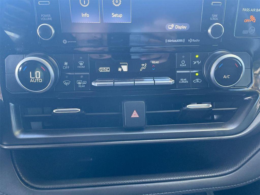 used 2021 Toyota Highlander car, priced at $25,991