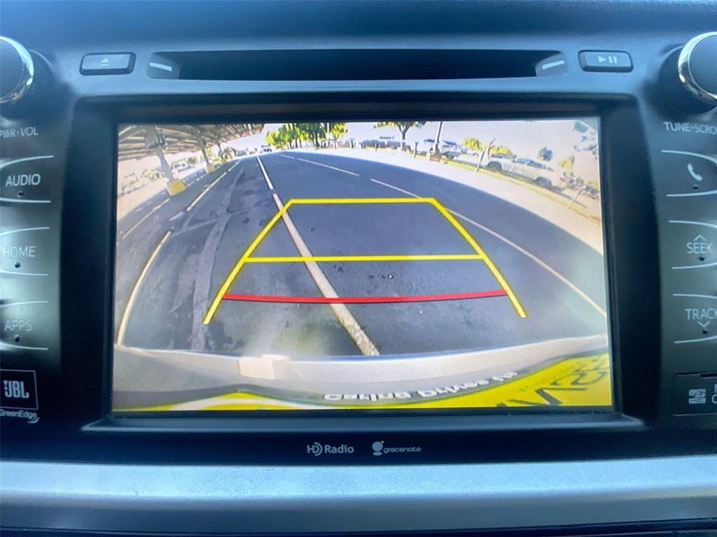 used 2014 Toyota Highlander car, priced at $20,661