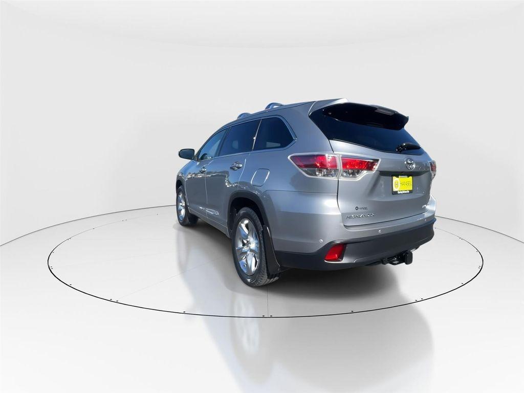 used 2014 Toyota Highlander car, priced at $20,661