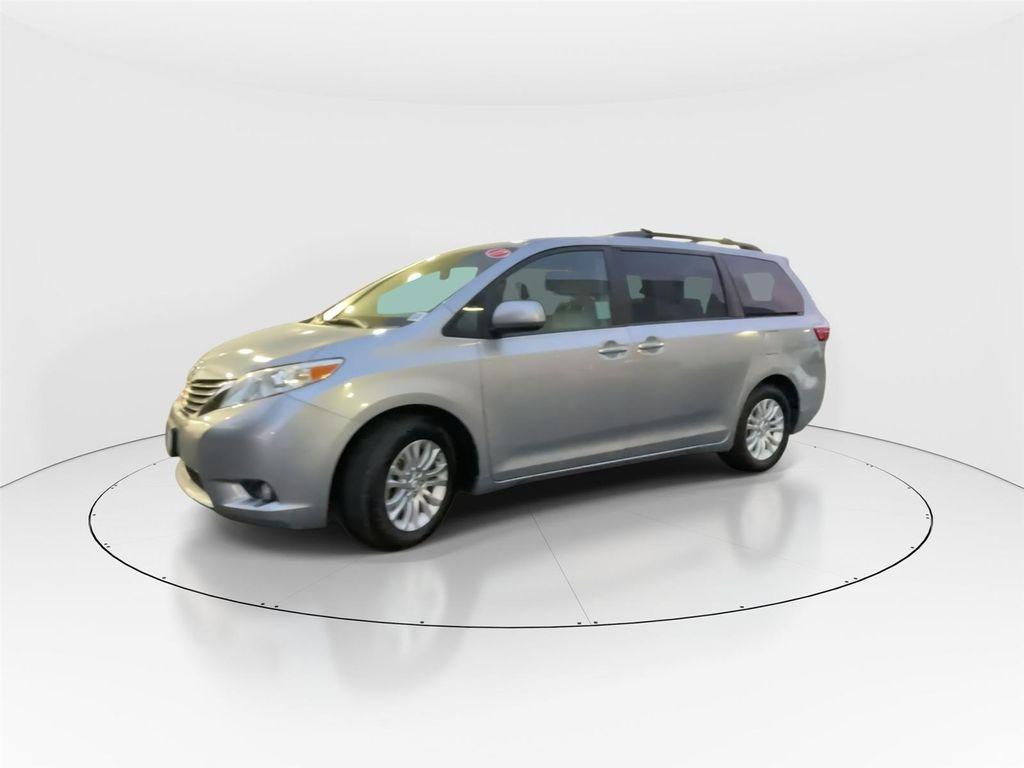 used 2017 Toyota Sienna car, priced at $21,491