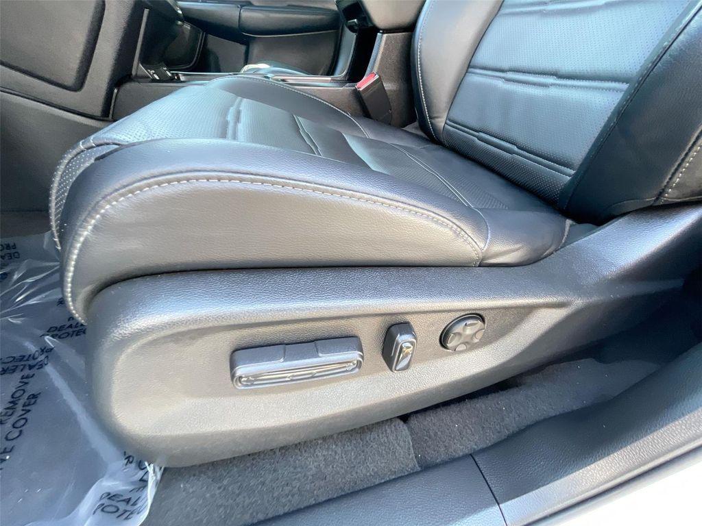 used 2022 Honda CR-V car, priced at $26,661