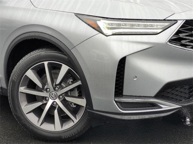 new 2025 Acura MDX car, priced at $57,950