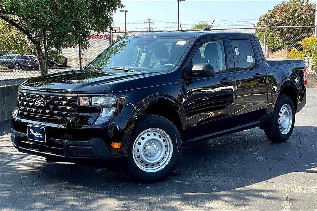 new 2025 Ford Maverick car, priced at $29,262