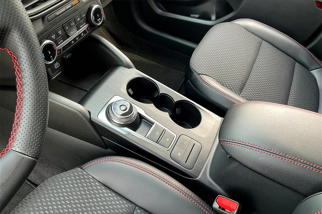 new 2025 Ford Escape car, priced at $26,012