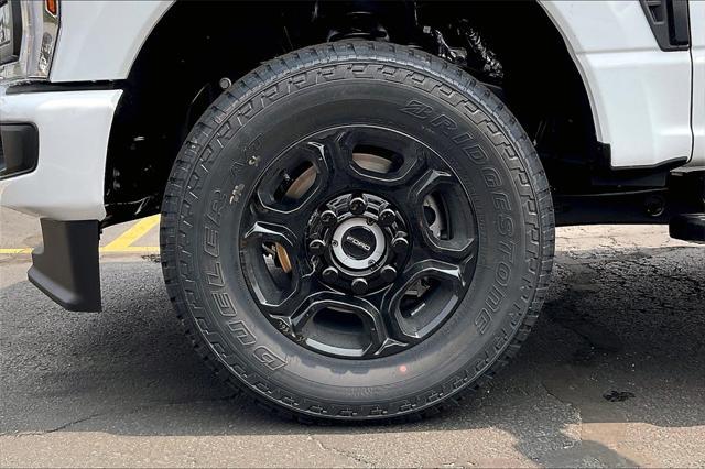 new 2025 Ford F-350 car, priced at $53,404