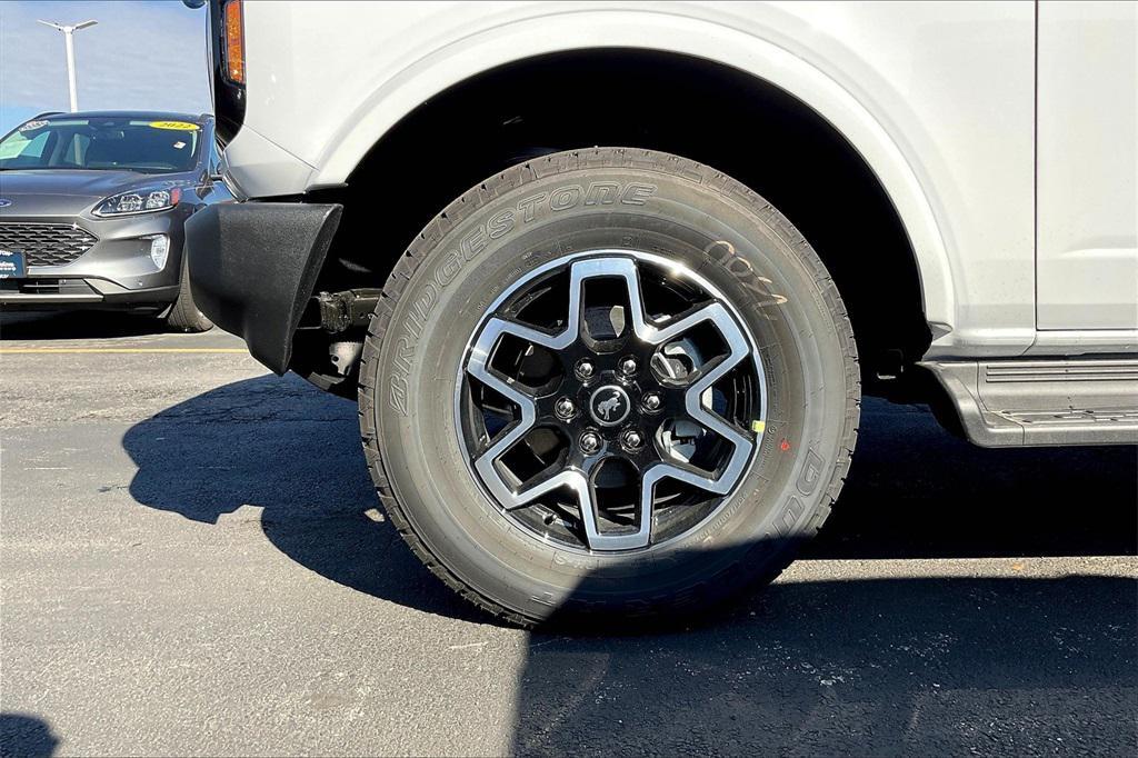 new 2025 Ford Bronco car, priced at $47,130