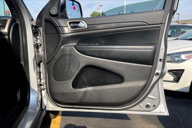 used 2015 Jeep Grand Cherokee car, priced at $14,985
