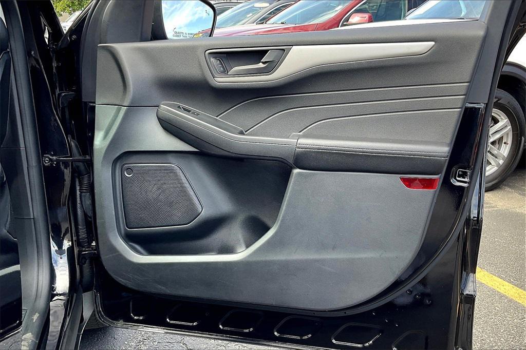 used 2022 Ford Escape car, priced at $19,985