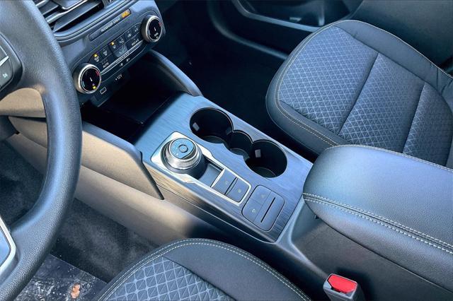 new 2025 Ford Escape car, priced at $27,575