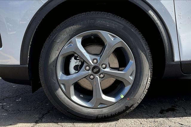 new 2025 Ford Escape car, priced at $32,088