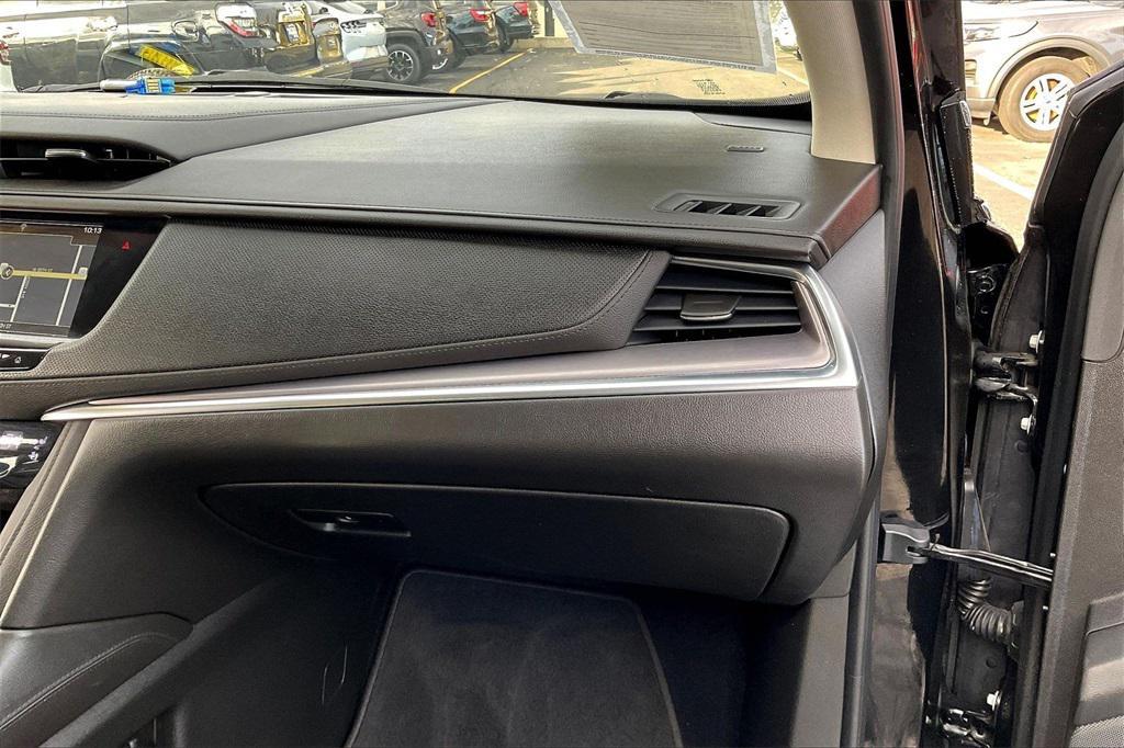 used 2018 Cadillac XT5 car, priced at $20,885