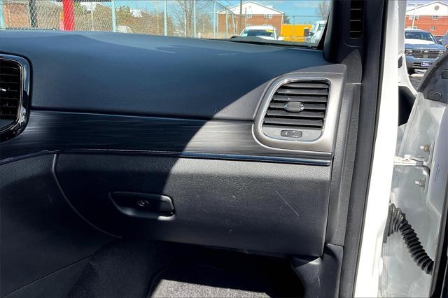 used 2022 Jeep Grand Cherokee car, priced at $28,355