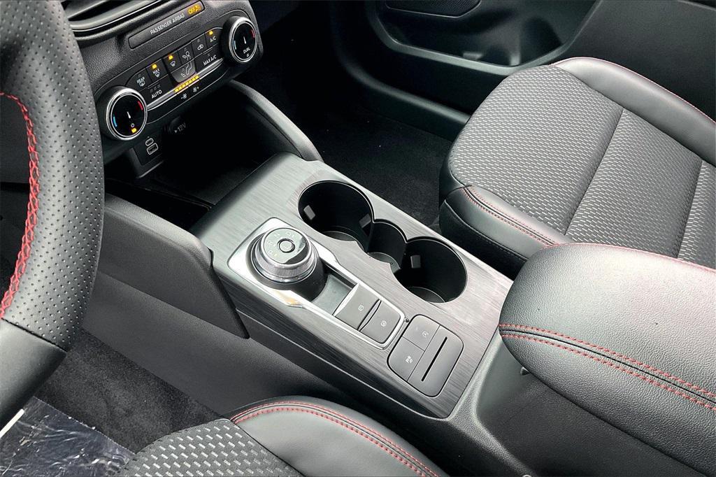 new 2025 Ford Escape car, priced at $26,776