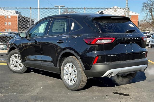 new 2025 Ford Escape car, priced at $25,424