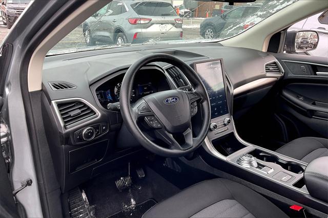 new 2024 Ford Edge car, priced at $37,692