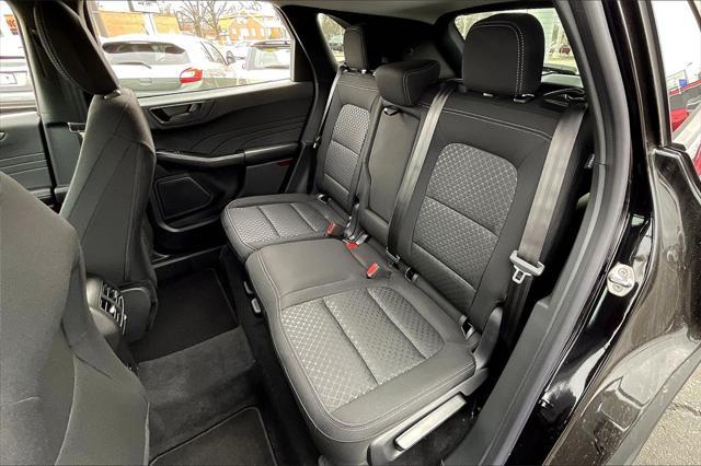 new 2025 Ford Escape car, priced at $29,280