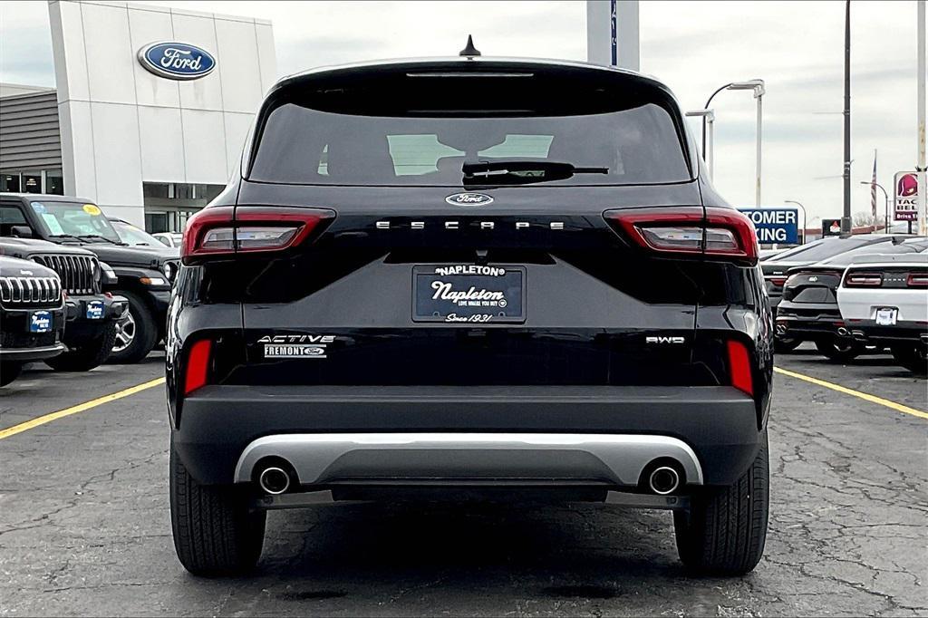 new 2025 Ford Escape car, priced at $26,646