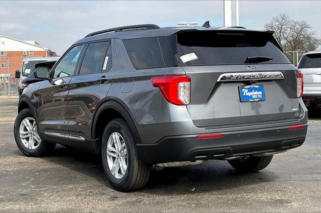 new 2024 Ford Explorer car, priced at $38,736