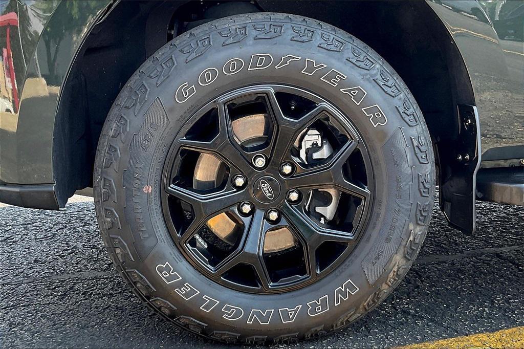 used 2023 Ford Expedition car, priced at $56,995