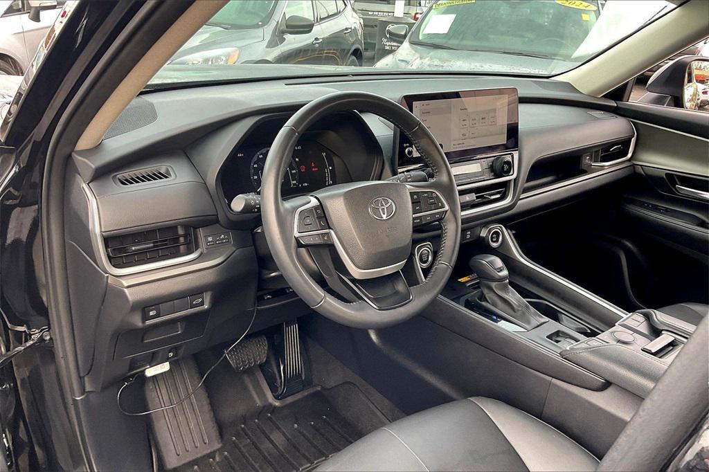used 2024 Toyota Grand Highlander car, priced at $44,985