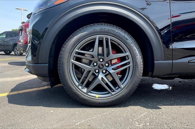 new 2025 Ford Explorer car, priced at $56,035