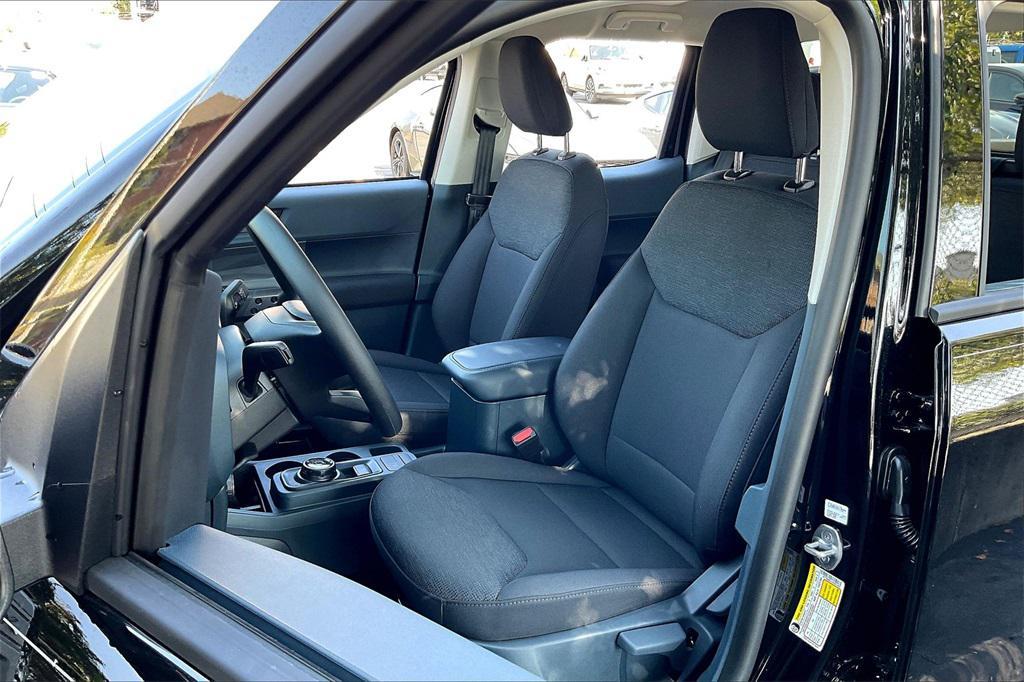 new 2025 Ford Maverick car, priced at $30,262