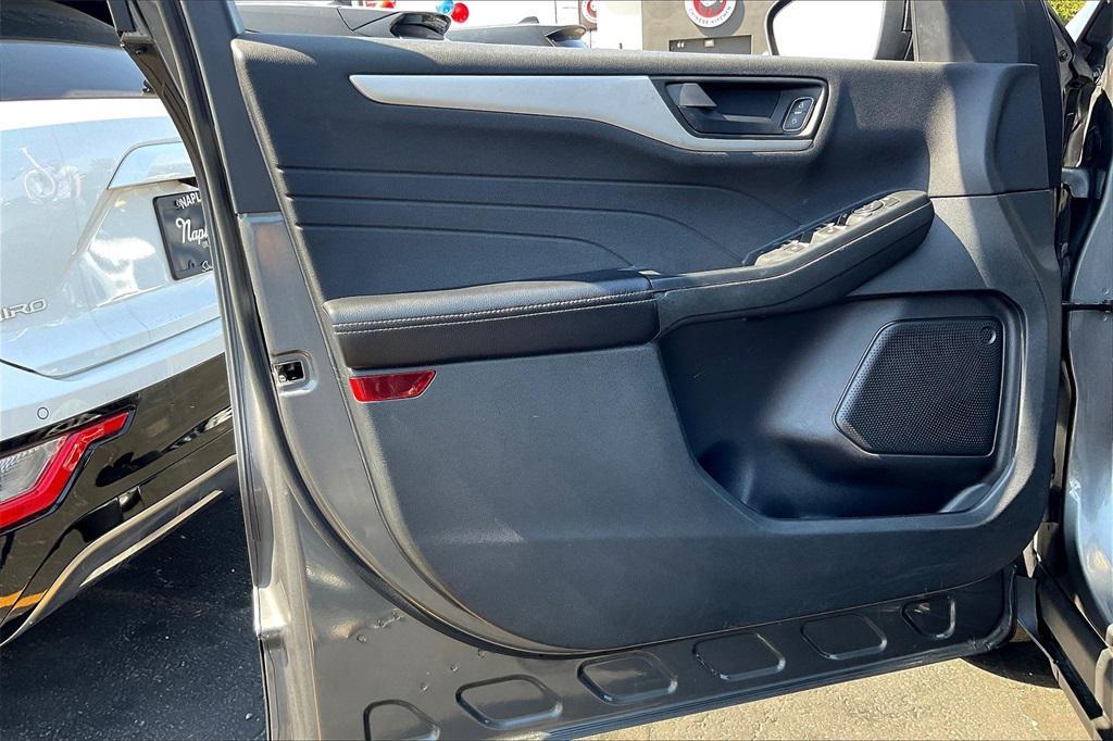used 2022 Ford Escape car, priced at $18,333