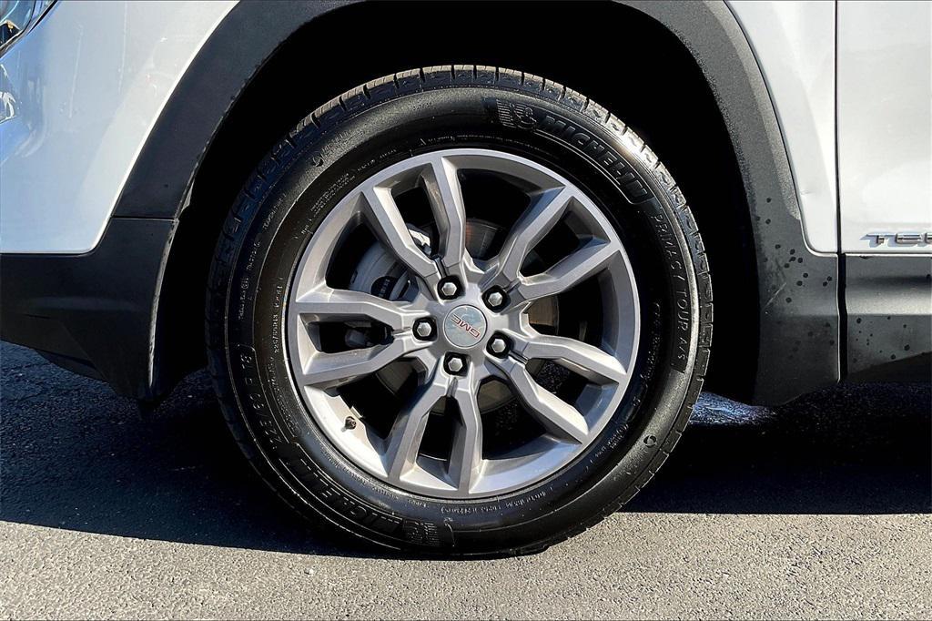 used 2024 GMC Terrain car, priced at $24,995