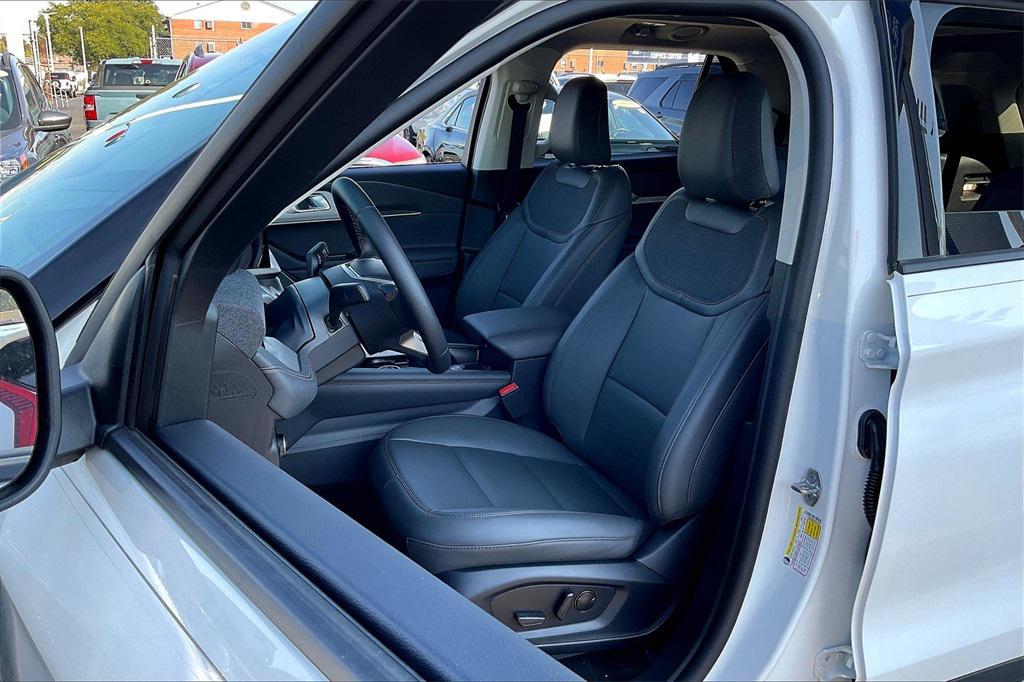 new 2025 Ford Explorer car, priced at $47,490