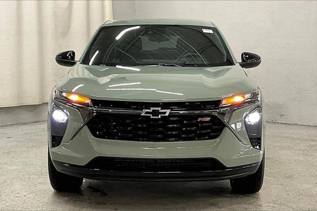 used 2024 Chevrolet Trax car