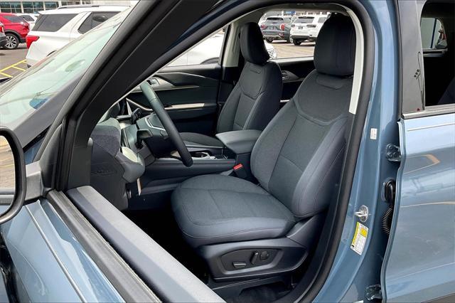 new 2025 Ford Explorer car, priced at $39,783