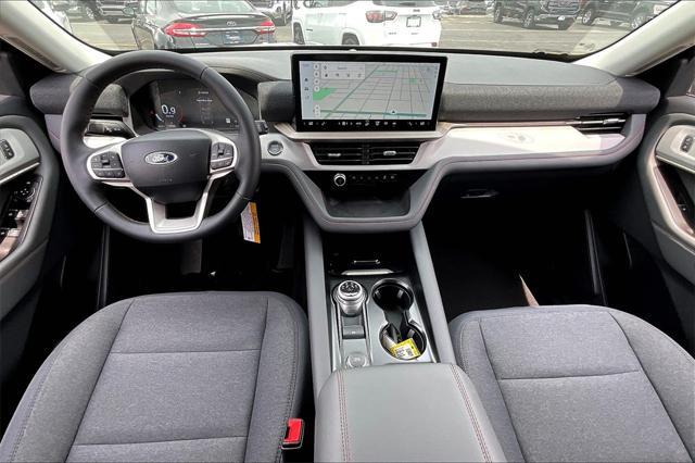 new 2025 Ford Explorer car, priced at $39,783