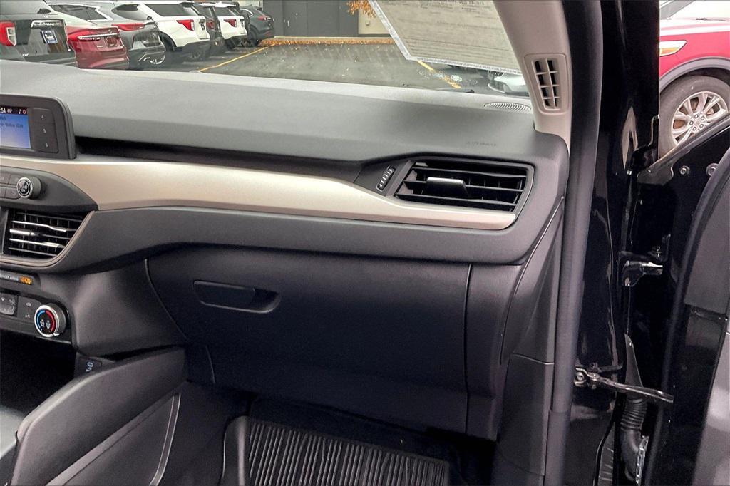 used 2022 Ford Escape car, priced at $20,333