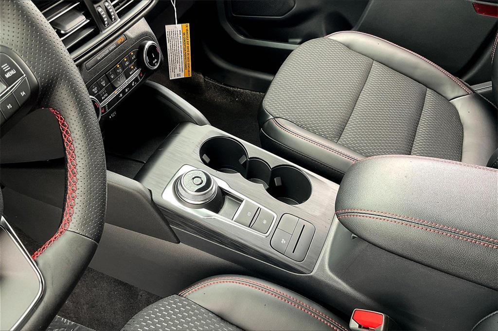 new 2025 Ford Escape car, priced at $29,275